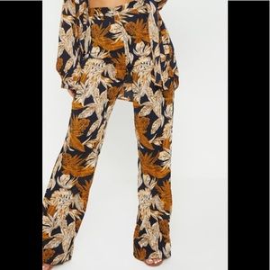 Pretty little thing. Black palm beach flares